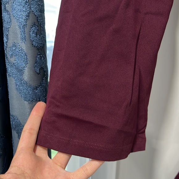 Susana Monaco bell sleeve rushed mini dress in port - Picture 3 of 6